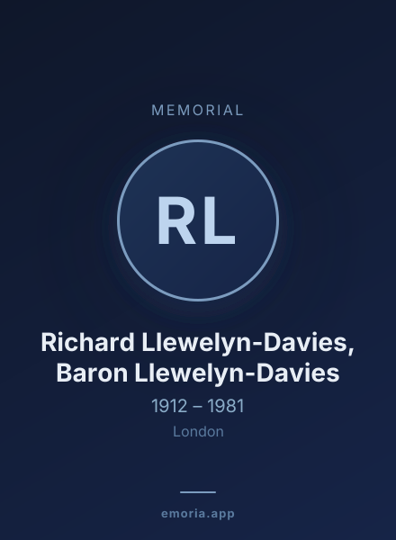 Memorial portrait of Richard Llewelyn-Davies, Baron Llewelyn-Davies