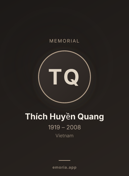 Memorial portrait of Thích Huyền Quang