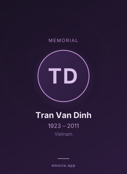 Memorial portrait of Tran Van Dinh