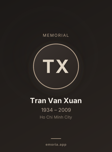 Memorial portrait of Tran Van Xuan