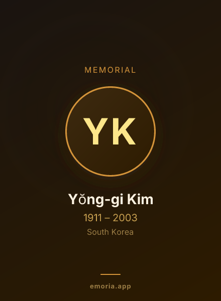 Memorial portrait of Yŏng-gi Kim
